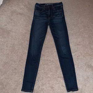 dark blue american eagle jeans